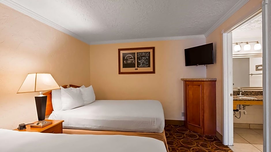 Sturgis Lodge and Suites