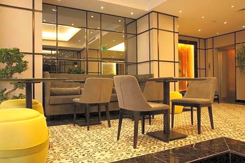 Molton Suites Nisantasi