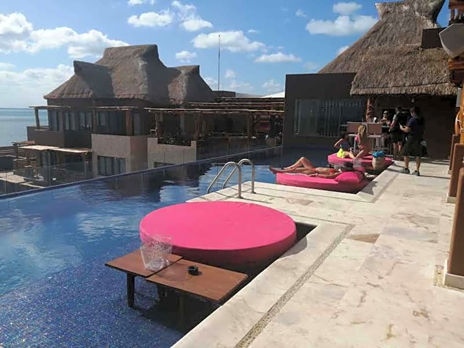 Hotel BelÃ³ Isla Mujeres All Inclusive