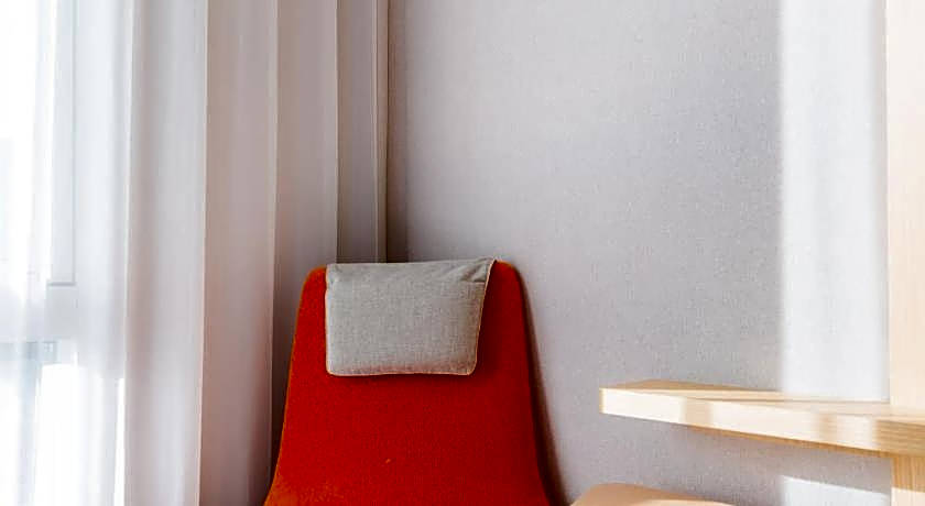 Holiday Inn Express Taichung Fengchia by IHG