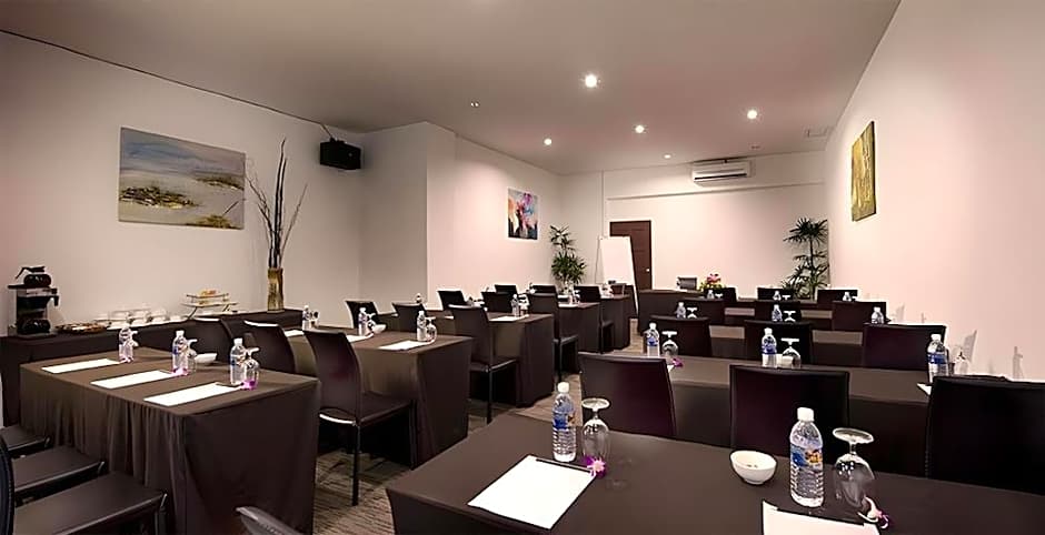 Gloria Swiss Hotel & Apartment Sandakan