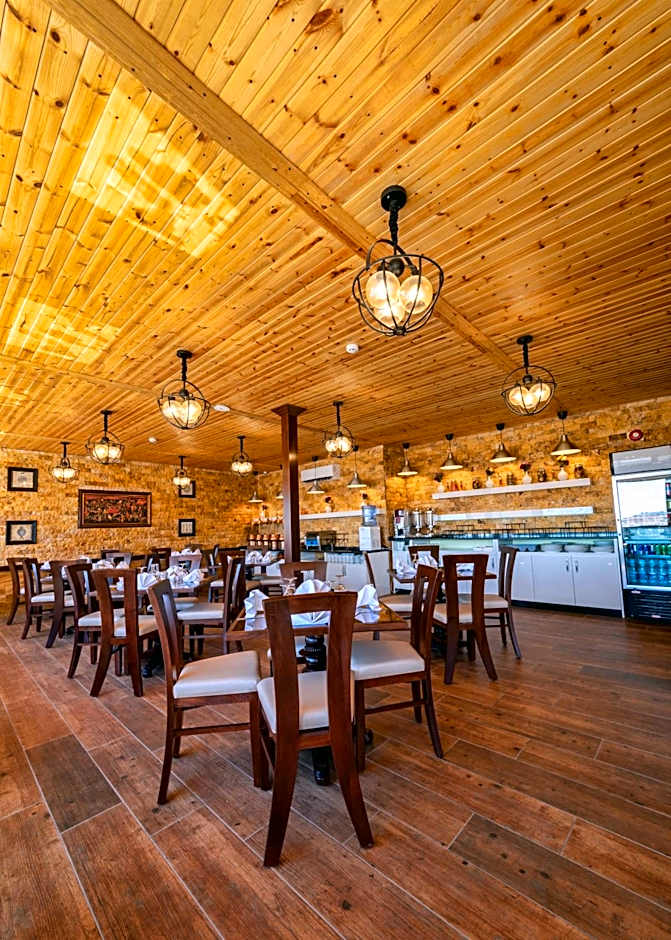 Town Season Hotel