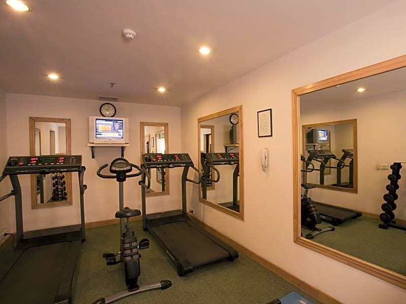 The Lemon Tree Udyog Vihar Gurgaon