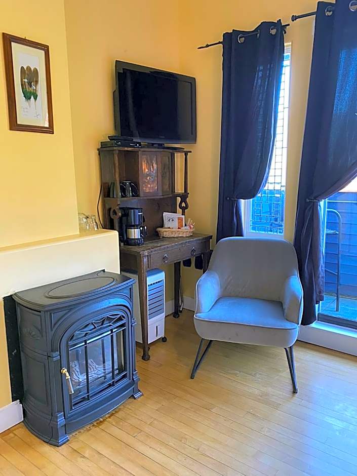 The Inn at Tough City