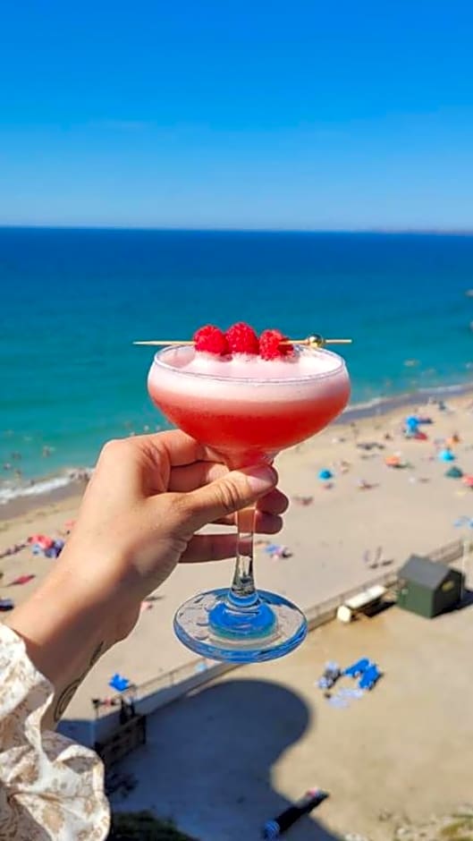 Newquay Beach Hotel by Sunday