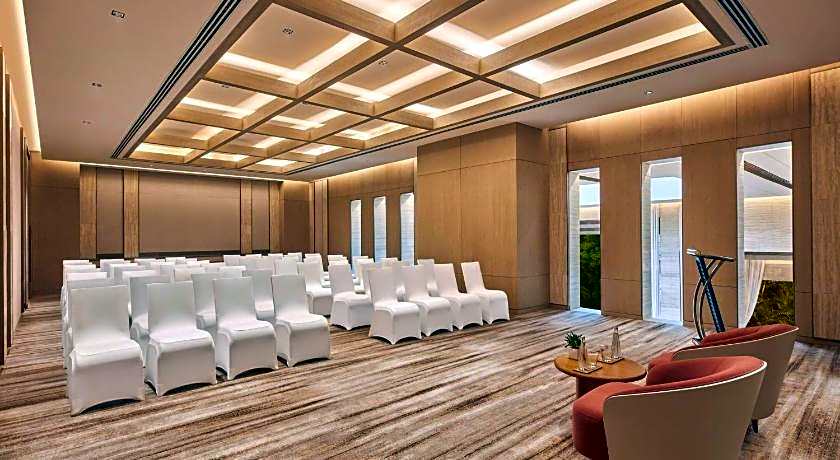 Hilton Gurugram Baani City Centre