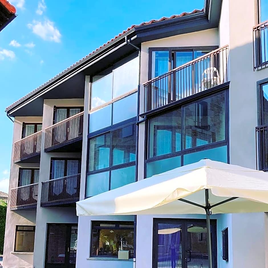 Logis Hotel Restaurant des Voyageurs