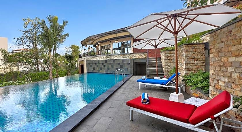 Golden Tulip Essential Denpasar Hotel