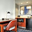 Courtyard by Marriott St. Louis Westport Plaza
