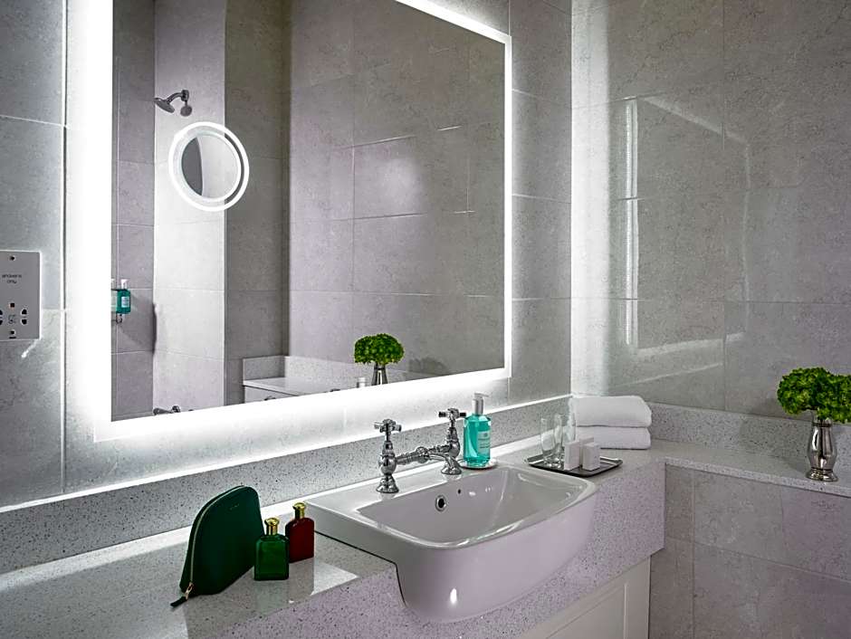 Fitzgeralds Woodlands House Hotel