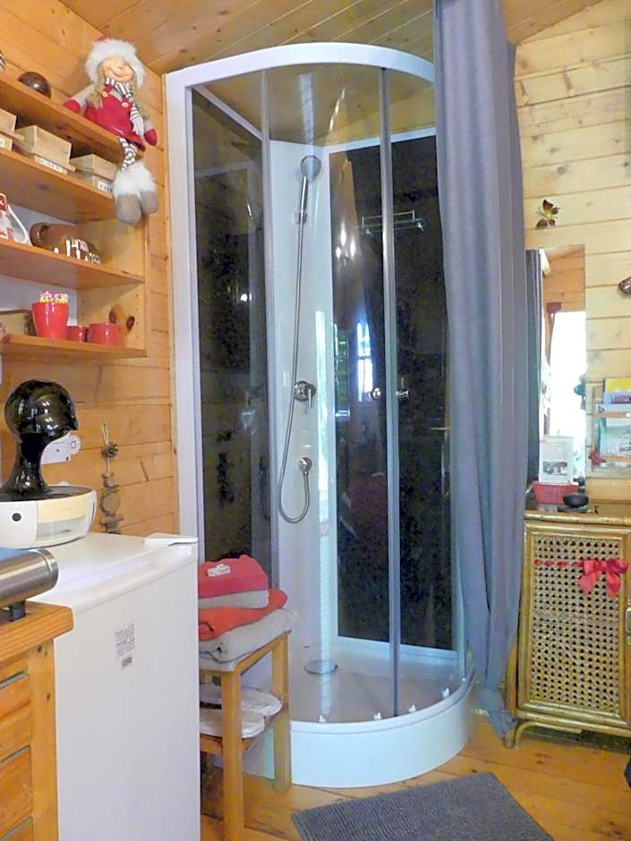 Au Cabanon Chez Nath - chbre d'hôtes