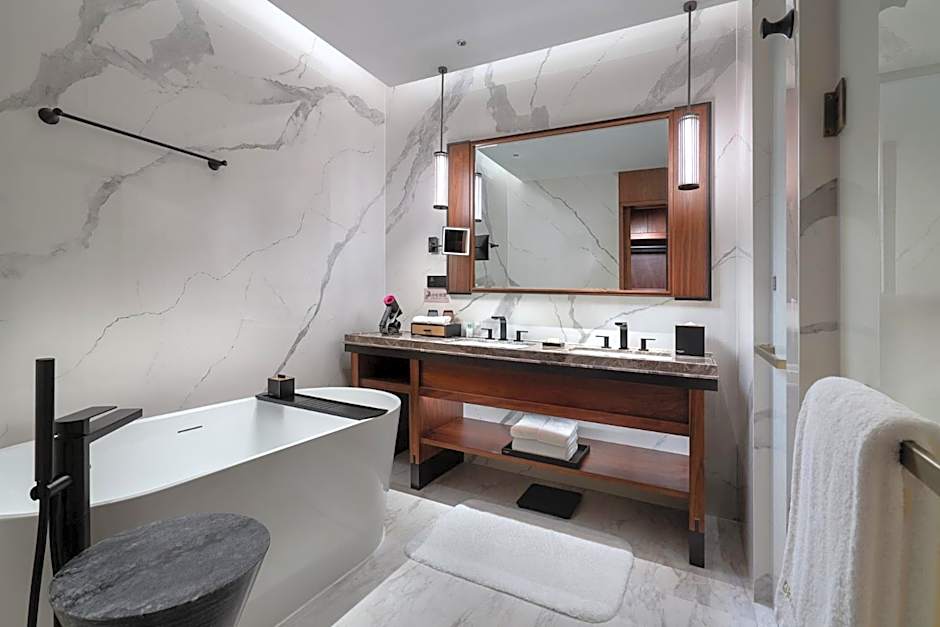 Grand Barony Jinan CBD – Jinan, 