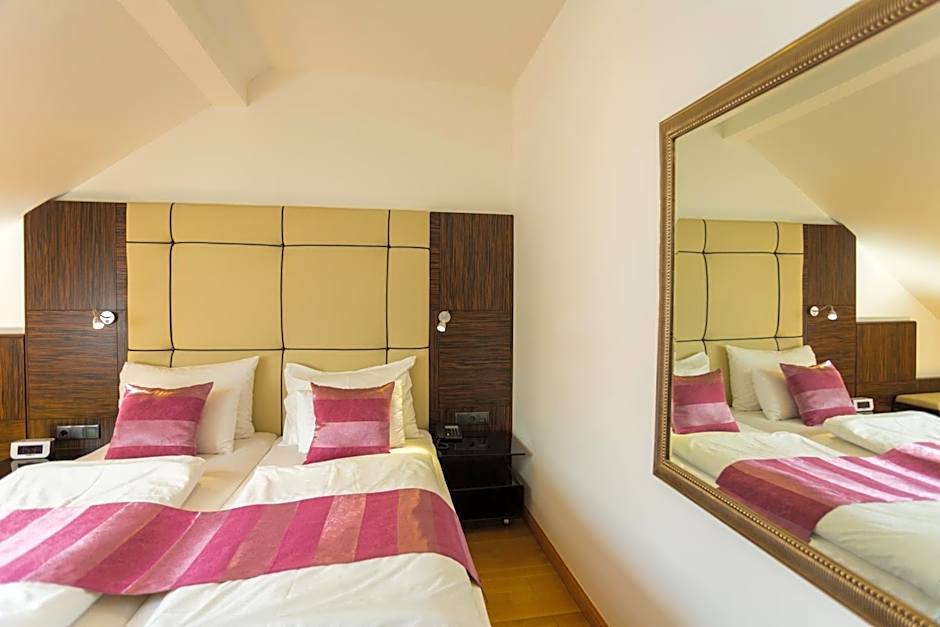 Best Western Plus Hotel Arcadia