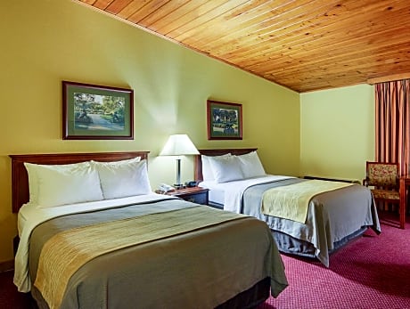 Double with 2 Double Beds - Smoking