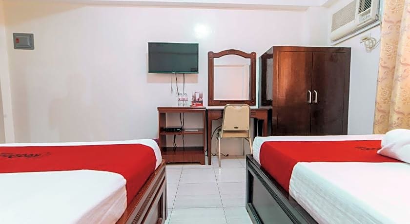 RedDoorz Plus @ Poblacion District Davao