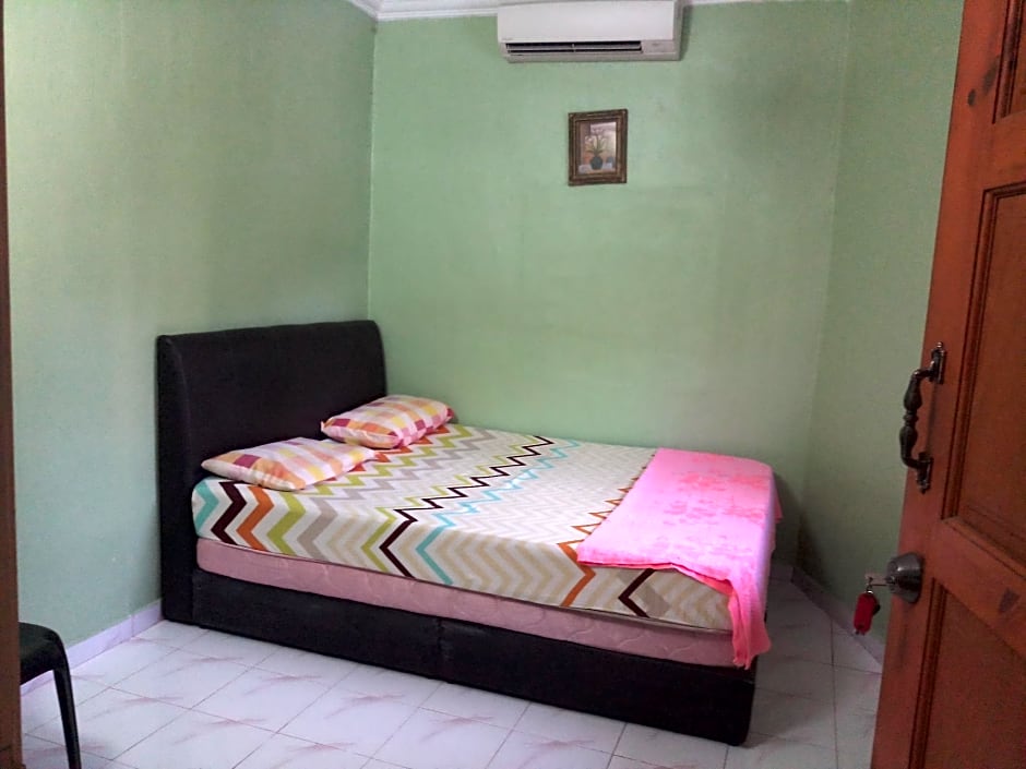 Shalini's Guest House – Penang Island, NY