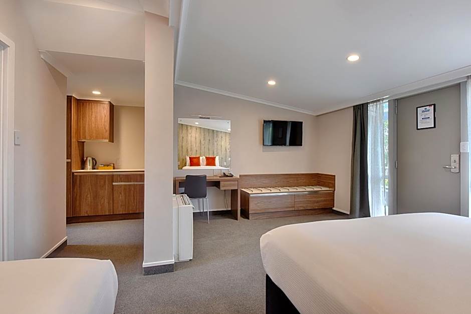 Croydon Lodge Hotel