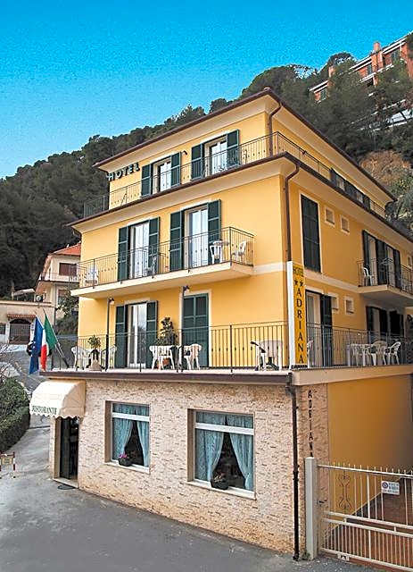 Hotel Adriana