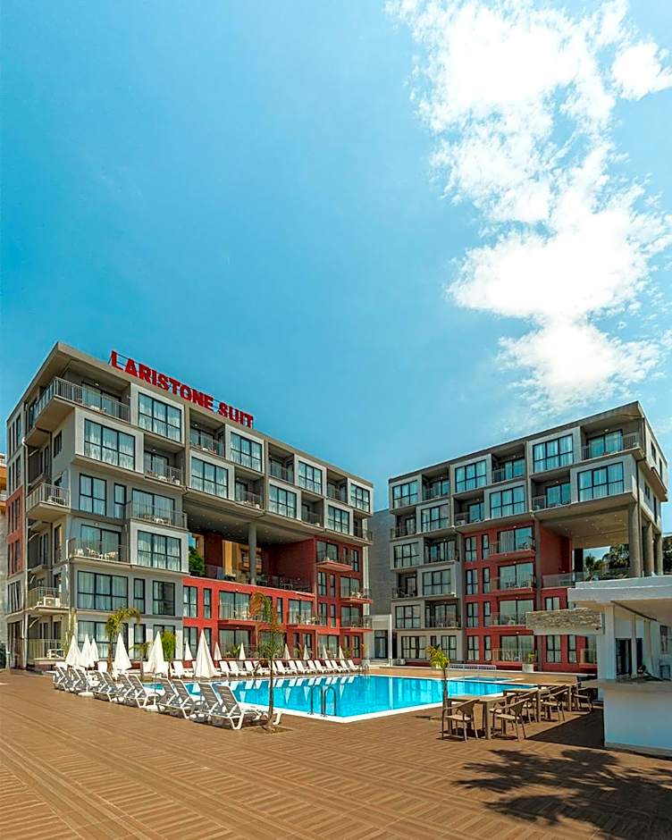Laristone Suite Spa Hotel