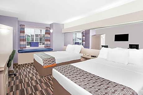 Queen Room with Two Queen Beds - Mobility Access/Non-Smoking/Non Pet Friendly
