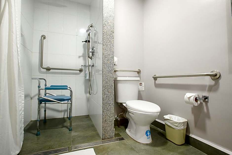 Ibis Quito