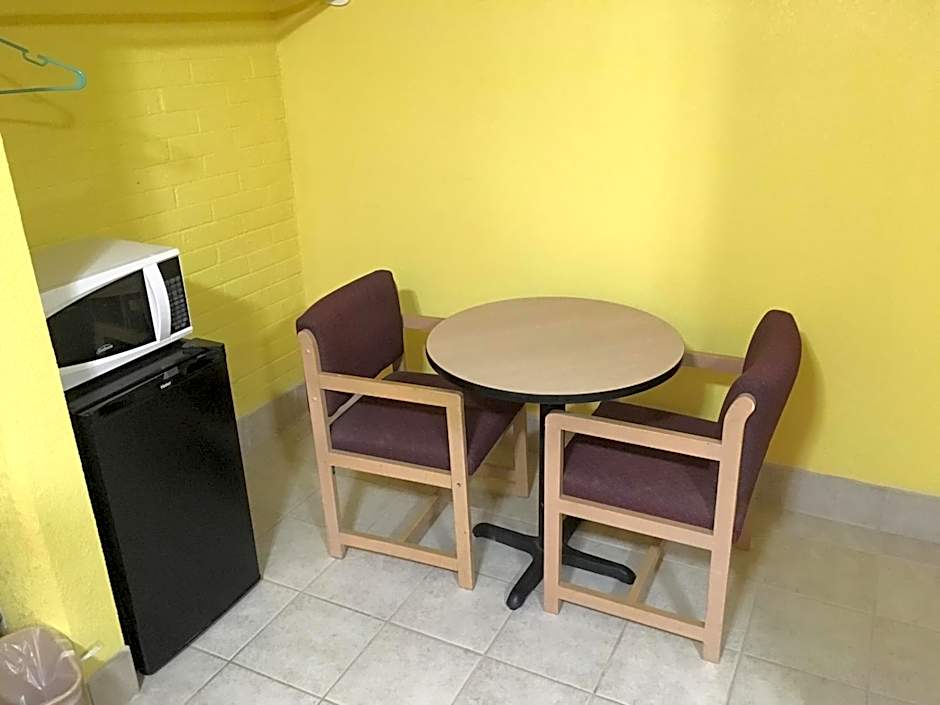 Blue Star Inn Odessa – Odessa, TX