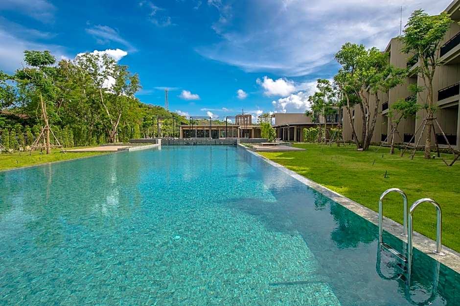 The Gallery Hotel Naiharn