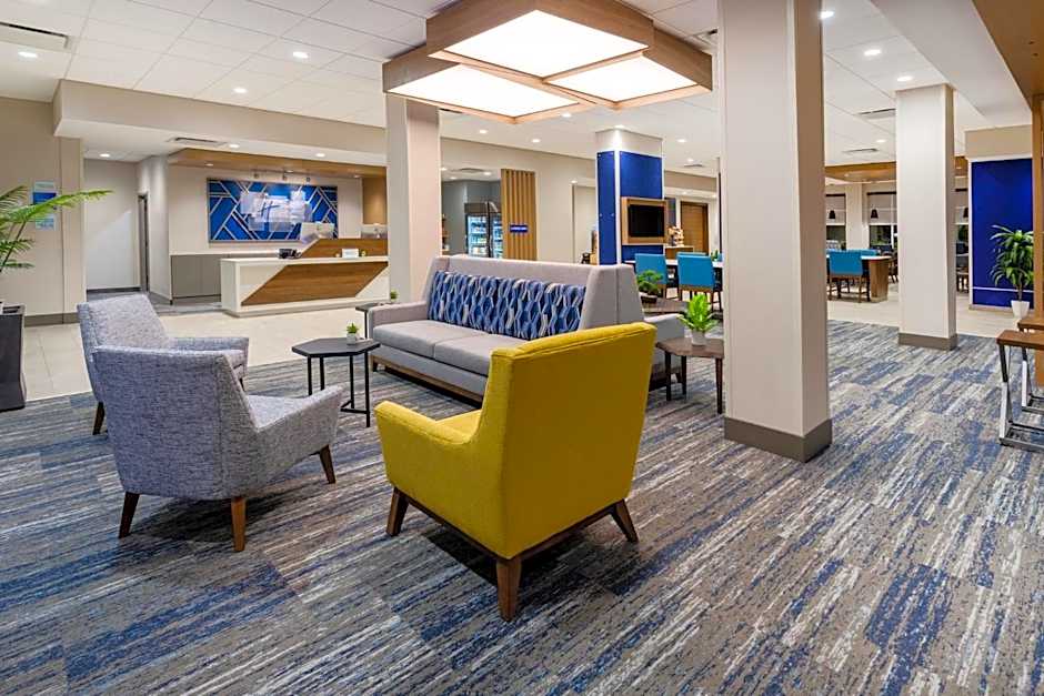 Holiday Inn Express & Suites Benson By IHG