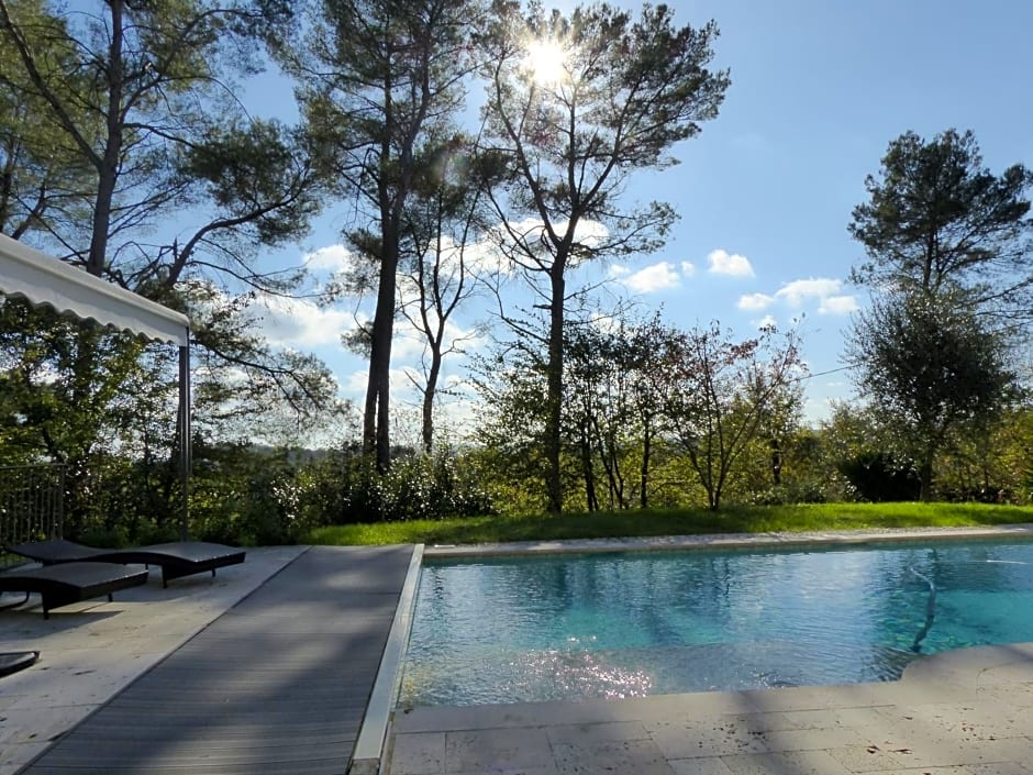 O Tilia D'Azur – Roquefort-Les Pins, CT