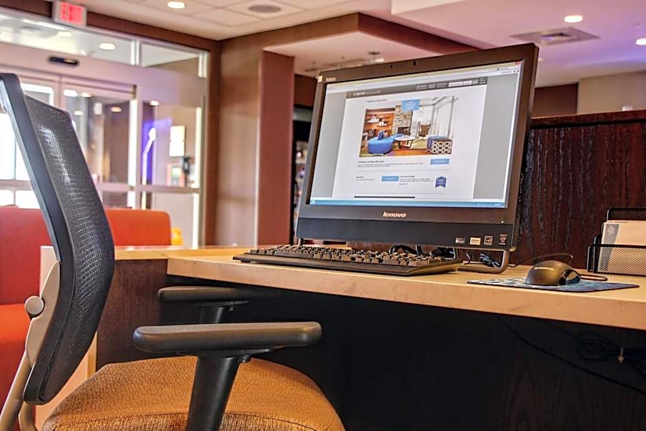 Fairfield Inn & Suites by Marriott Reading Wyomissing