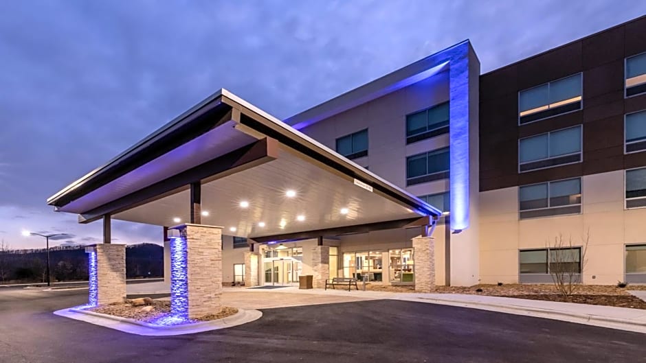 Holiday Inn Express And Suites Marion By IHG