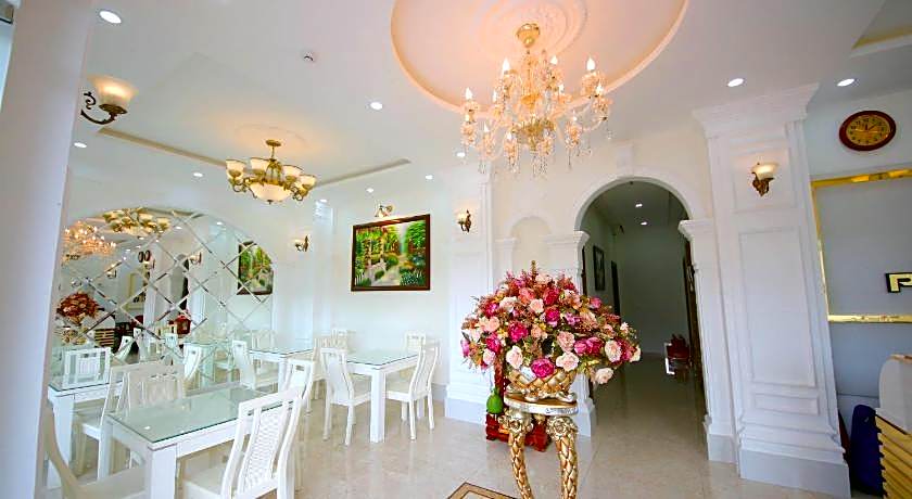 Phương Vy Luxury Hotel 