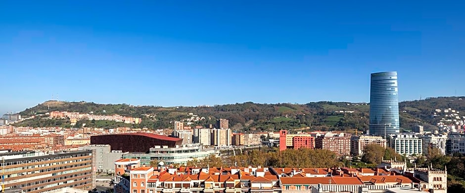 Hotel Ilunion Bilbao