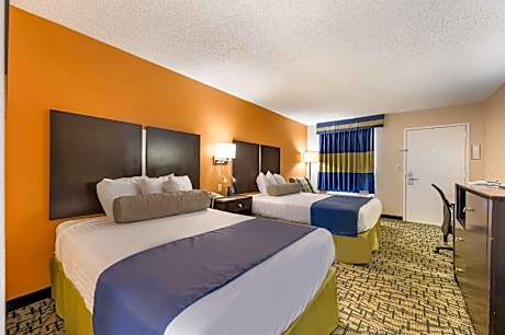 2 Double Beds Non-Smoking