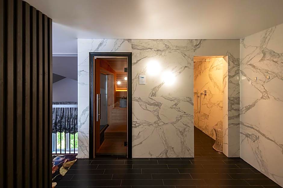 Amsterdam Plaza Hotel & SPA