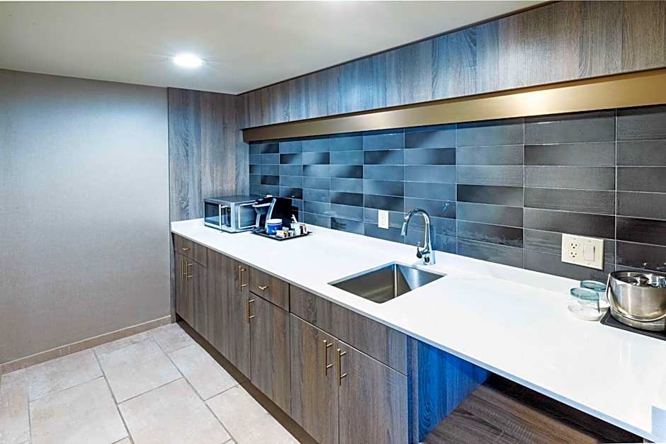 DoubleTree By Hilton Hotel Tulsa-Downtown