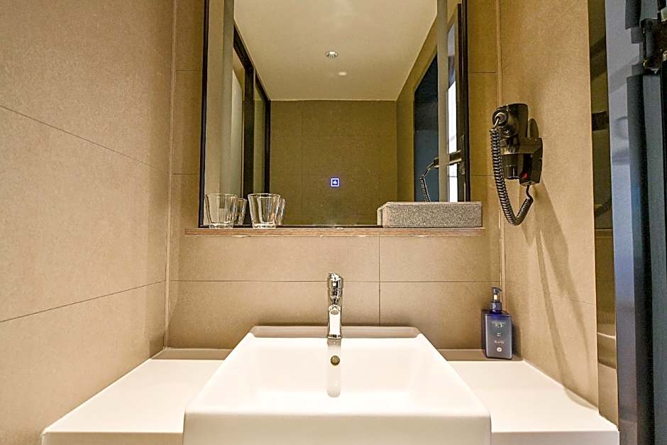 Hanting Hotel Songyuan Road