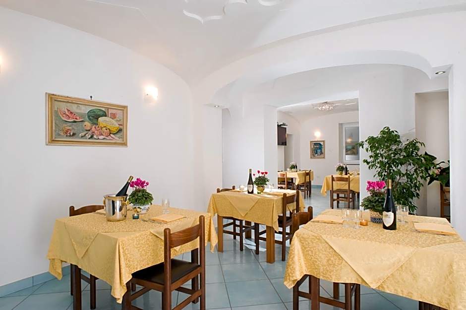 Hotel & Residence Matarese