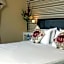 New Holmwood Hotel