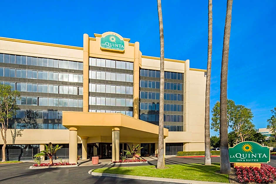 La Quinta Inn & Suites by Wyndham Buena Park