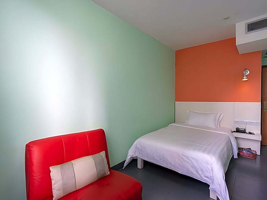 Ln White House Hotel