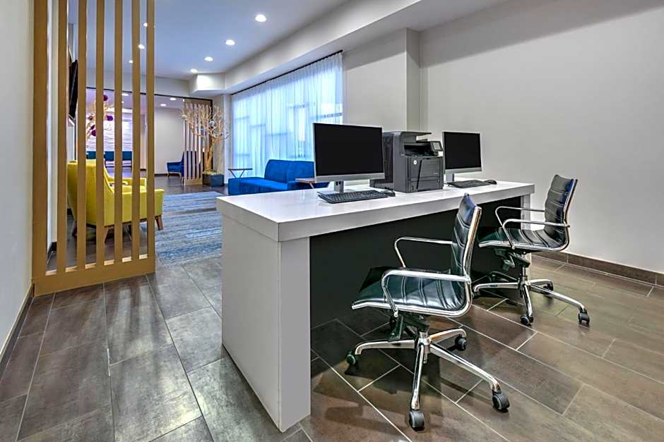 Holiday Inn Express Hotel & Suites Amarillo West By IHG
