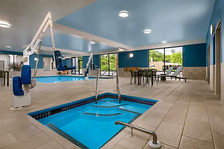 Hampton Inn By Hilton Altoona