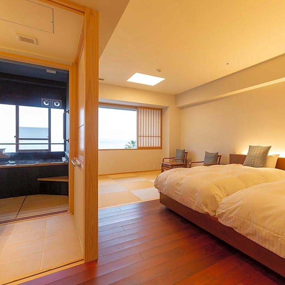 Iseya, Seaview Private Oceanside Bath