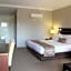 Carlyle Suites & Apartments