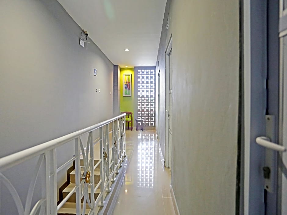 OYO 90848 J&b Rooms Bekasi