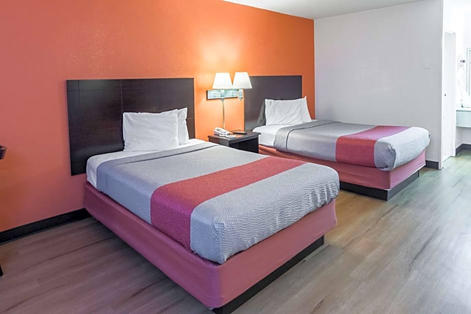 Motel 6-Groton, CT - Casinos nearby