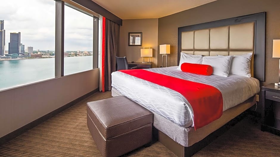 Best Western Plus Waterfront Hotel