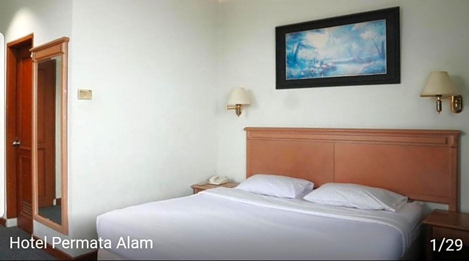 Hotel permata alam