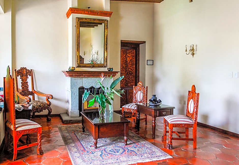 Hotel Hacienda Los Laureles